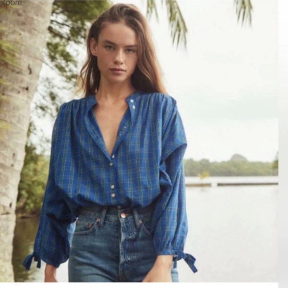 Doen  O'keeffe top in Park Lane Plaid size small ( runs smaller)